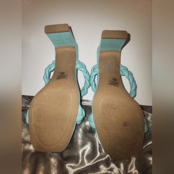 Soda Blue Braided Chunky Heel Square Toe Womens US Size 8.5 - Picture 4 of 8